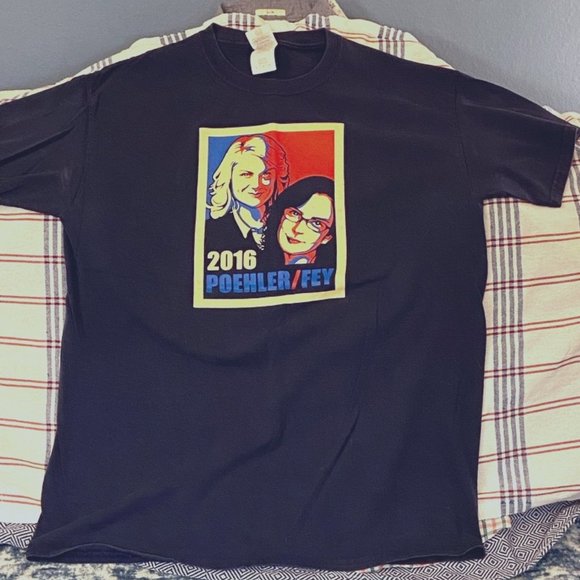 Amy Poehler and Tiny Fey for President - Picture 1 of 1